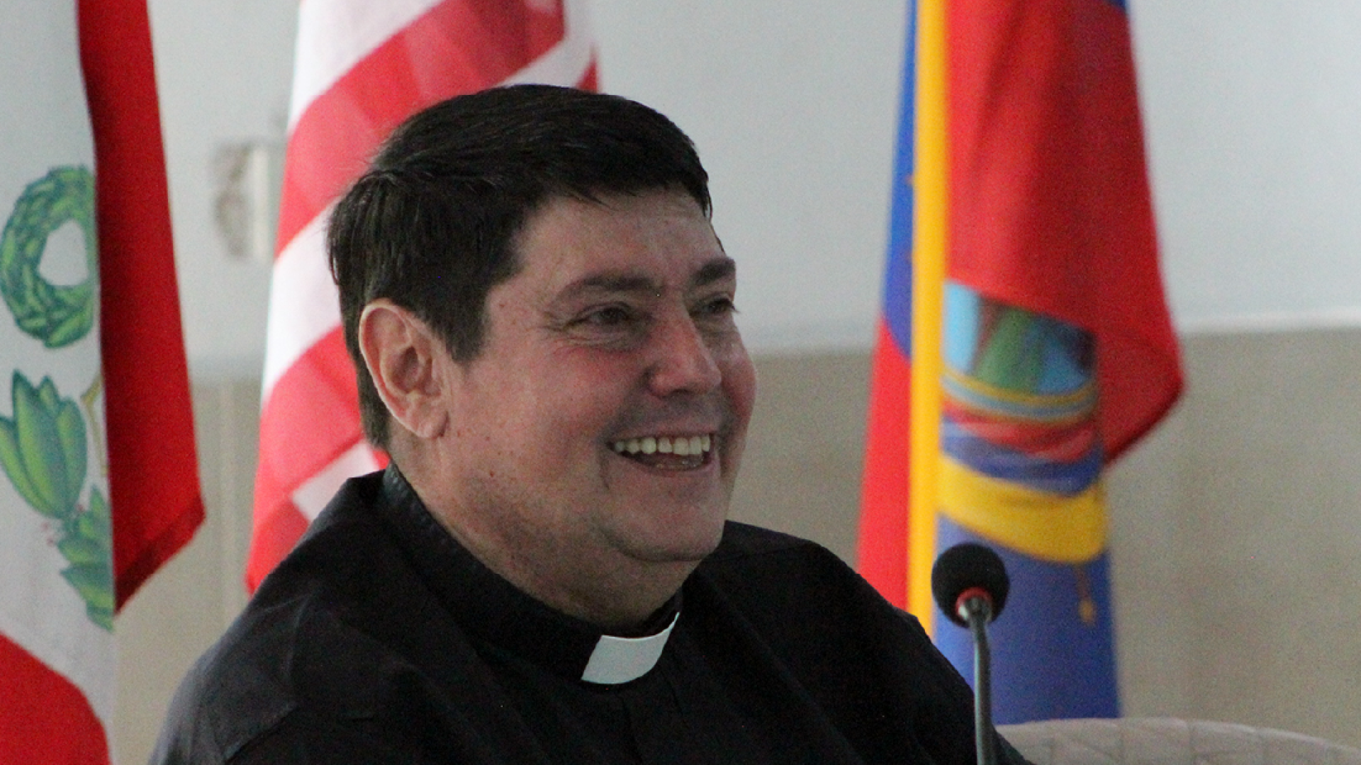Padre César Washington Garcés Rojas
