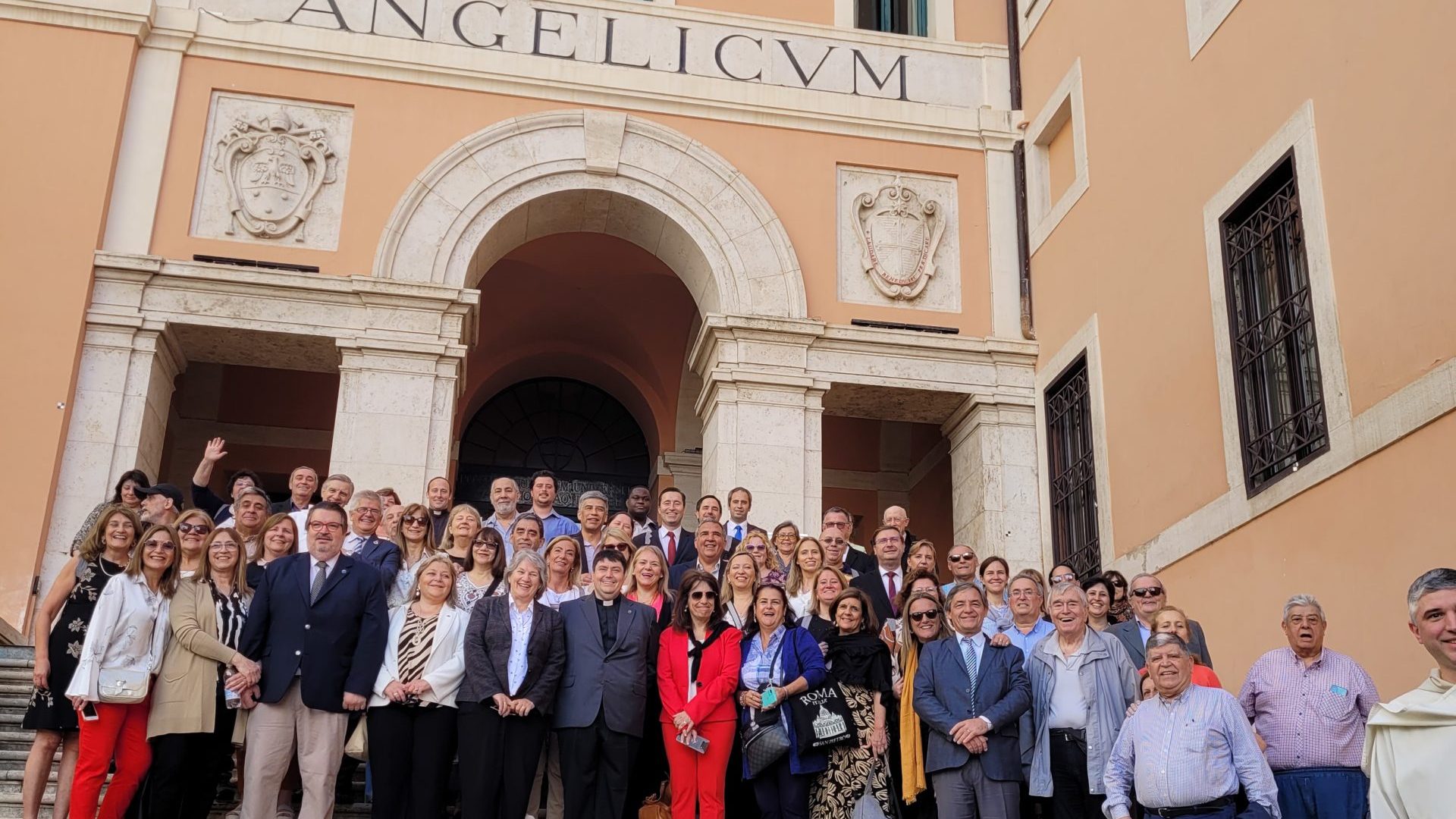 Visita y recorrido del Angelicum